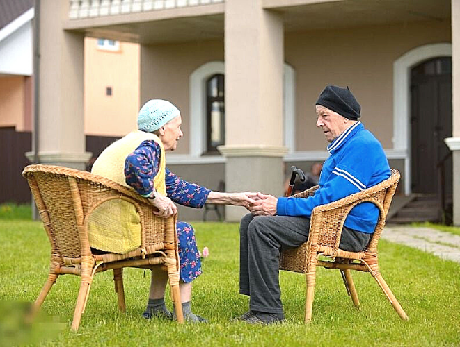 Услуги размещения в пансионат для пожилых